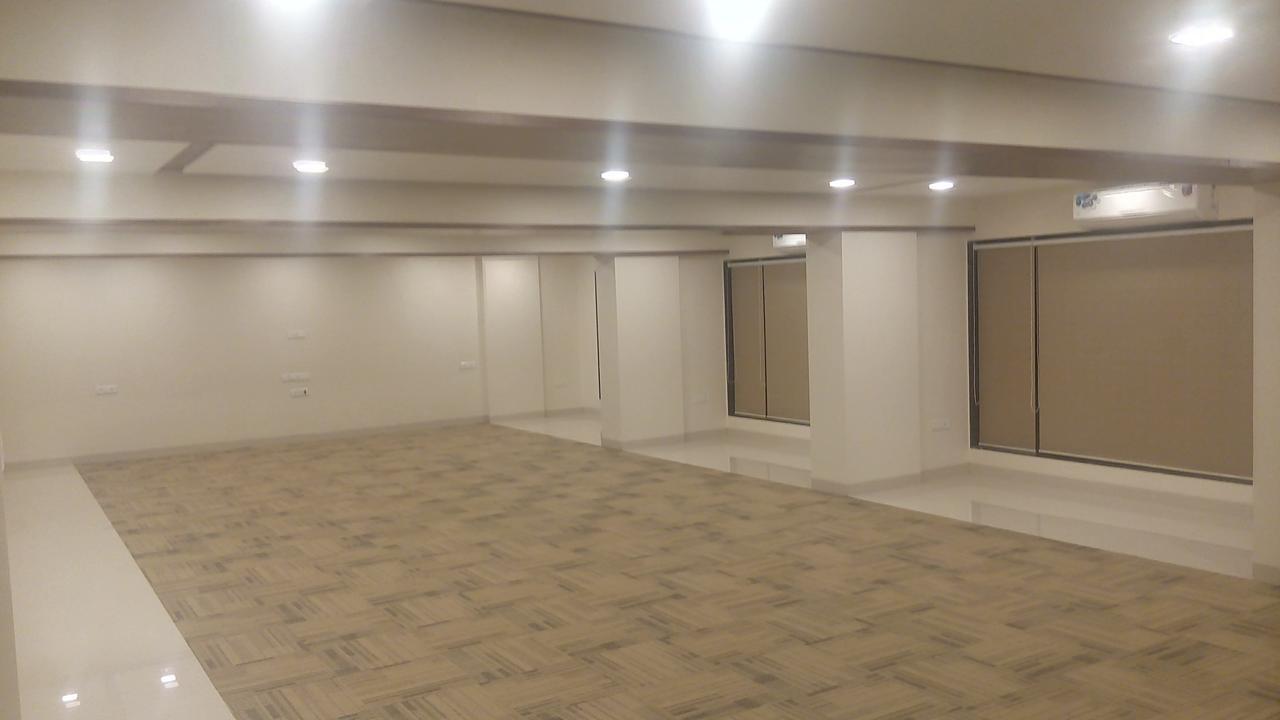 Hotel The Metropole Phase II Lonavala Buitenkant foto
